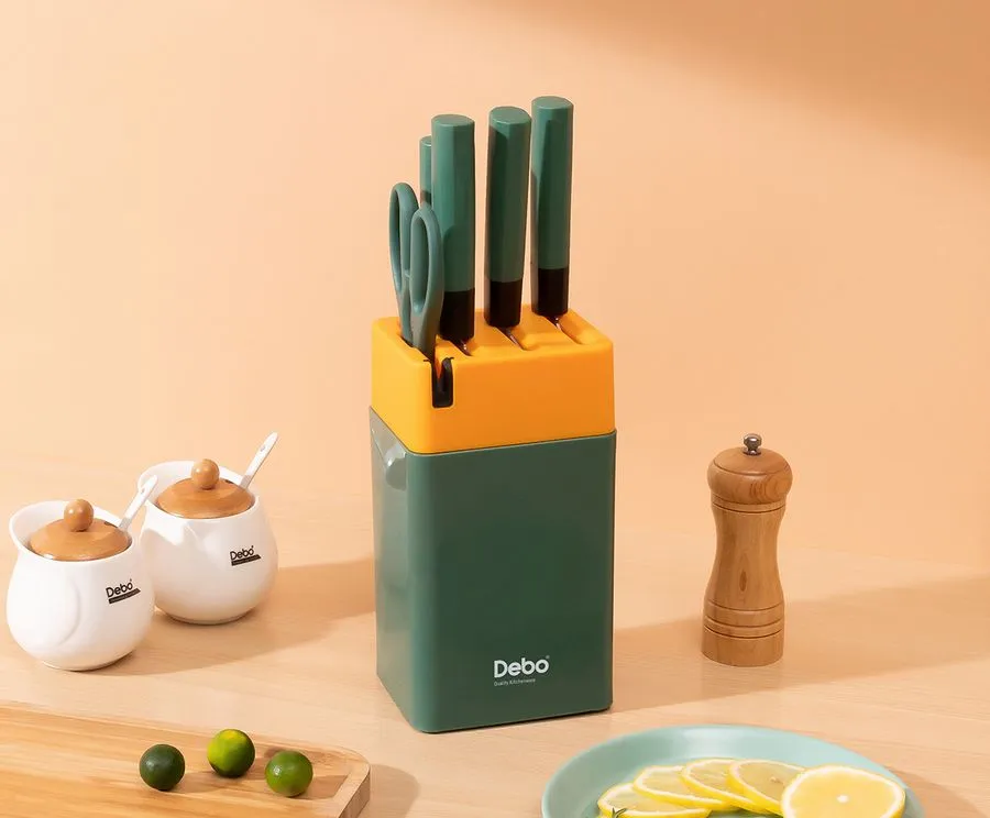 Clami Knife Set