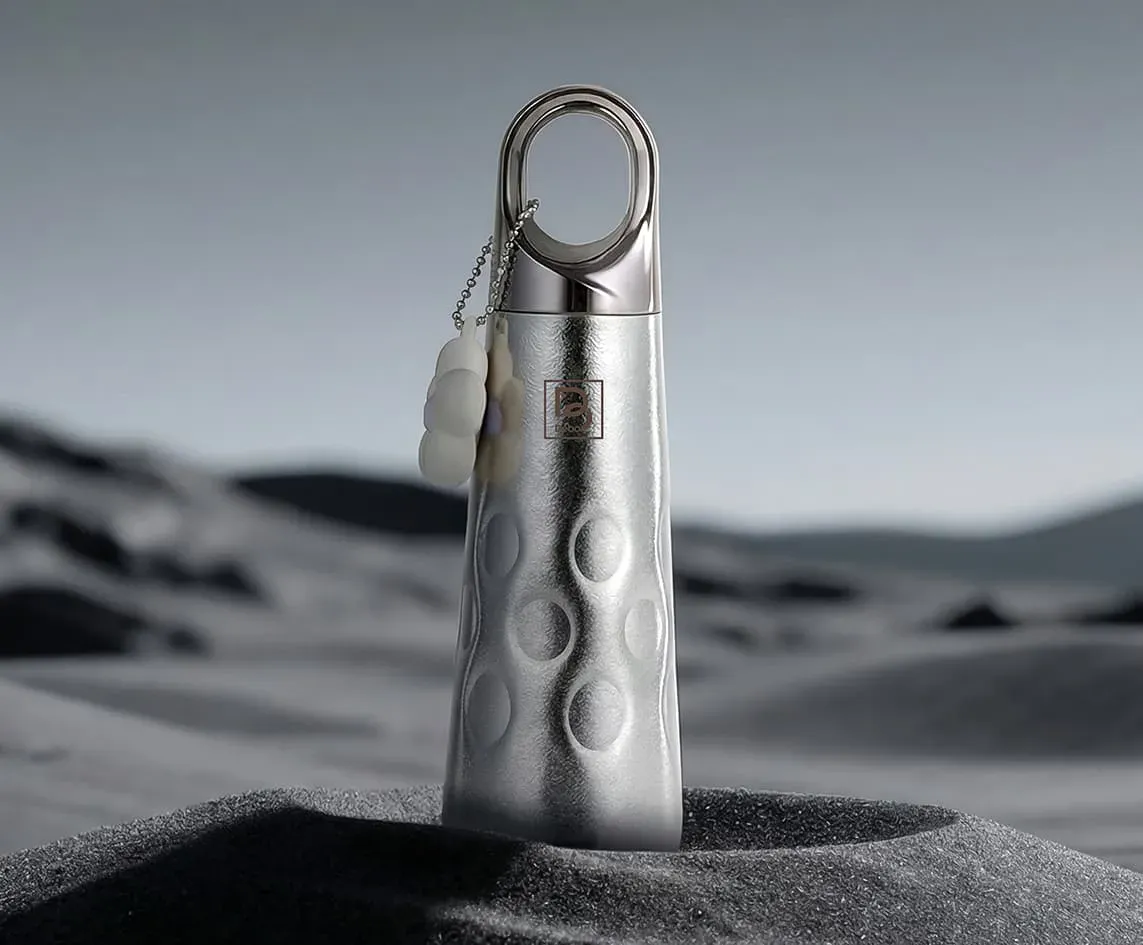 Harvey Titanium Droplet Cup in use